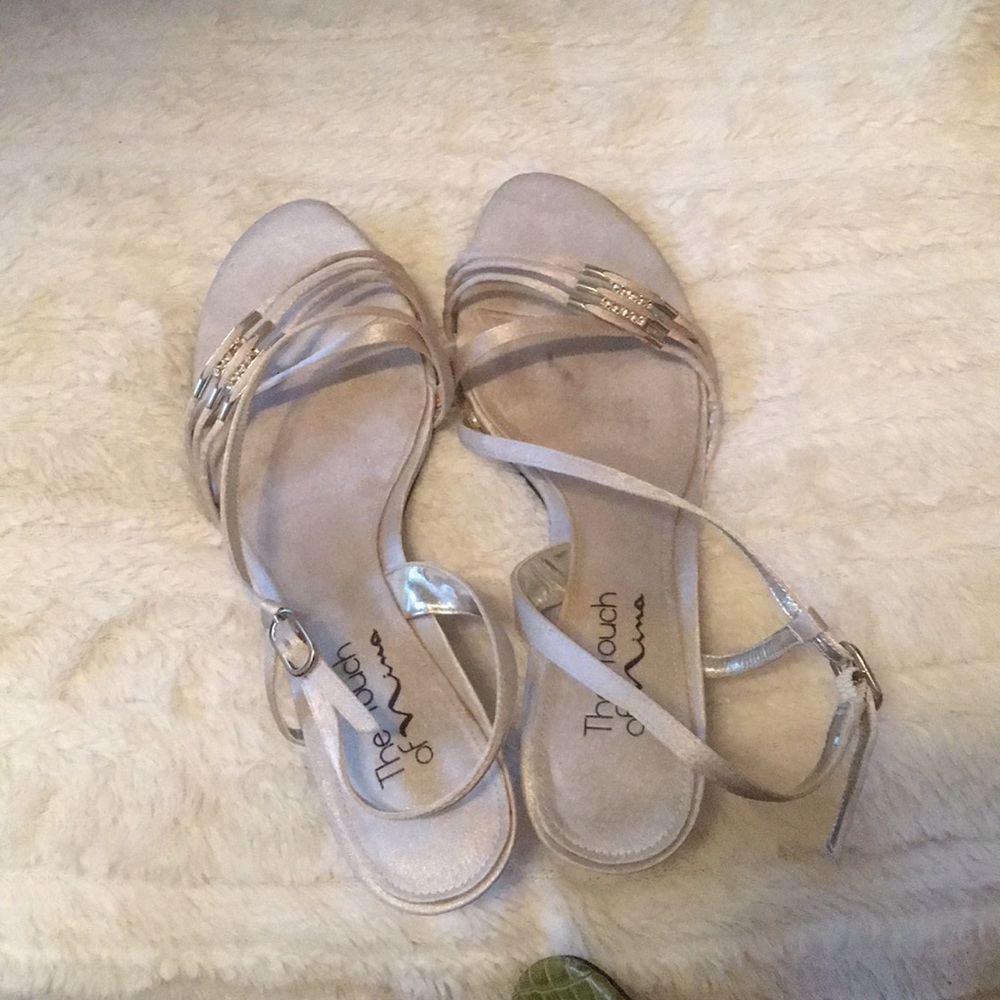 Shoes - Picture 4 of 4
